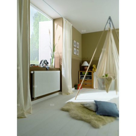 Grzejnik płytowy Kermi®X2®Profil-Vmulti t.33 700x155x1300 biały, 10 bar, zaworowy, z osłonami