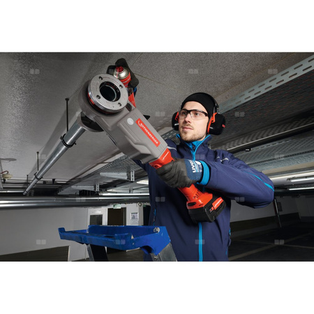 SUPERTRONIC 2000E z imadłem z głowicami BSPT R 1/2"-3/4"-1"-1 1/4"-1 1/2"-2" z adapterem ROFIX z akumulatorem LI 8.0AH Li-HD 18V i ładowarką CAS