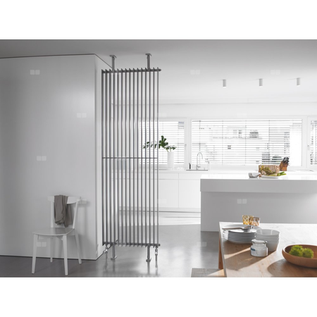 Grzejnik żeberkowy ZEHNDER Excelsior 2200 x 530 mm, kolor anthracite metallic, moc 1950 W