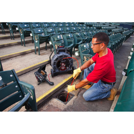 System kamery SeeSnake MAX RM200A z monitorem CS6x, 1 akumulatorem 4.0 18 V, 1 ładowarką i 1 zasilaczem