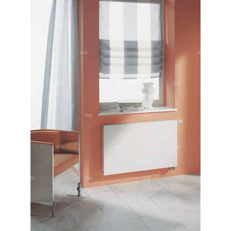 Grzejnik płytowy typ 10 KERMI Plan-K wym. 605 x 805 mm, kolor biały, moc 422 W
